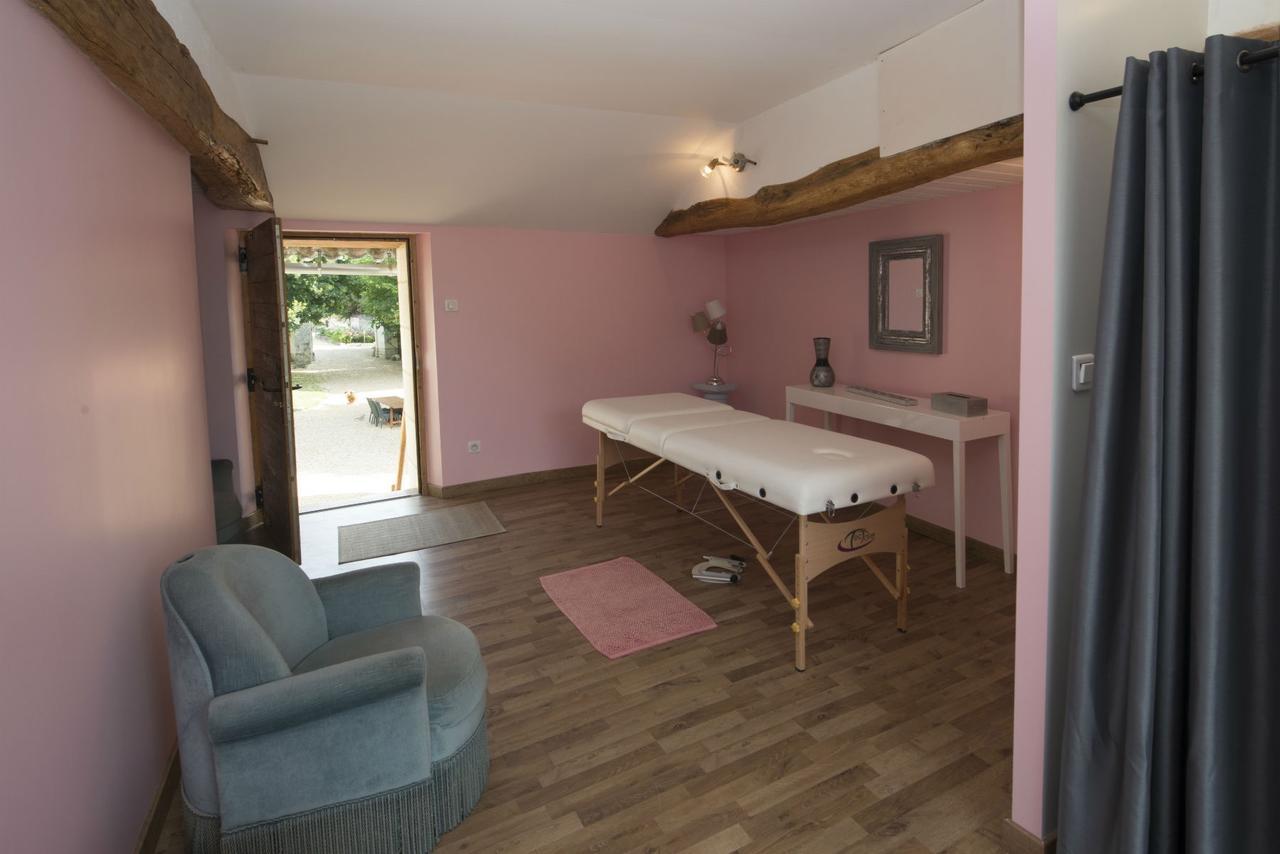 Chambres D'Hotes Les Delices De La Roche Louresse-Rochemenier Eksteriør bilde
